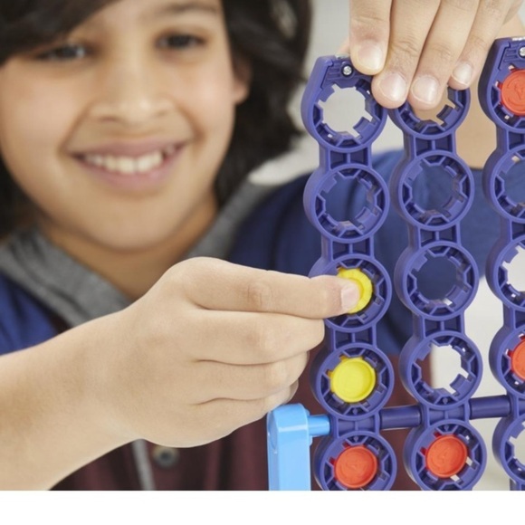 Hasbro Connect 4 Spin Game, Features Spinning Connect 4 Grid, Game for 2 Player - Picture 4 of 11